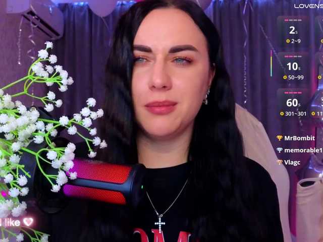 YURIEVNA13 live cam on BongaCams