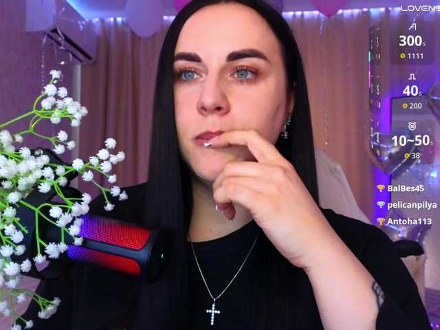 YURIEVNA13 live webcam show