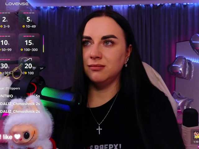 YURIEVNA13 live cam on BongaCams