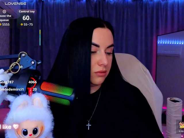 YURIEVNA13 live cam on BongaCams