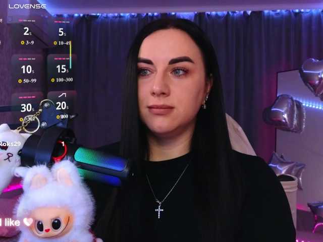 YURIEVNA13 live cam on BongaCams