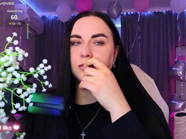 YURIEVNA13 live cam on BongaCams