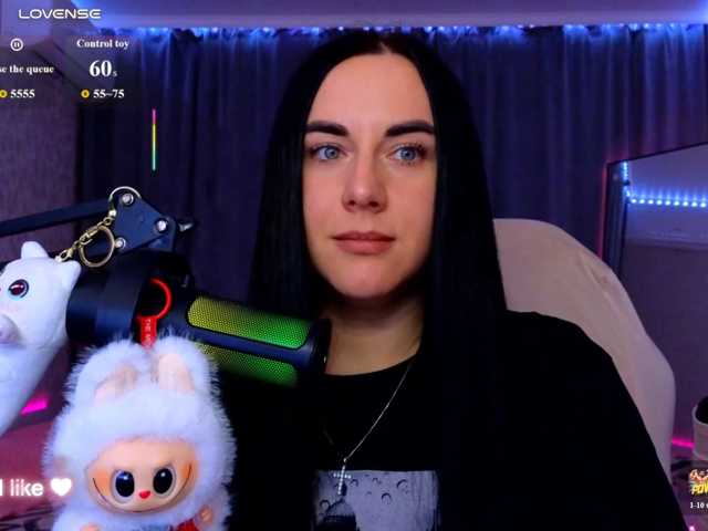YURIEVNA13 live cam on BongaCams