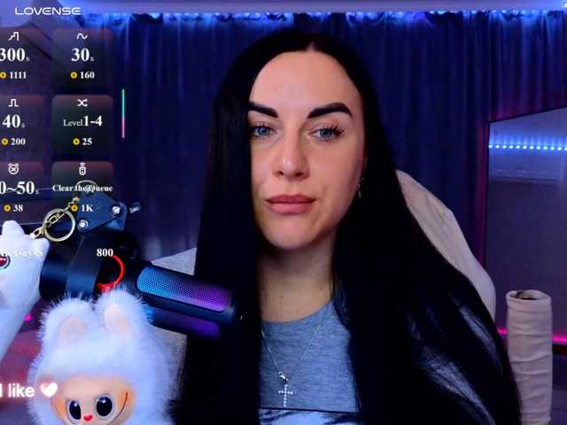 YURIEVNA13 live cam on BongaCams