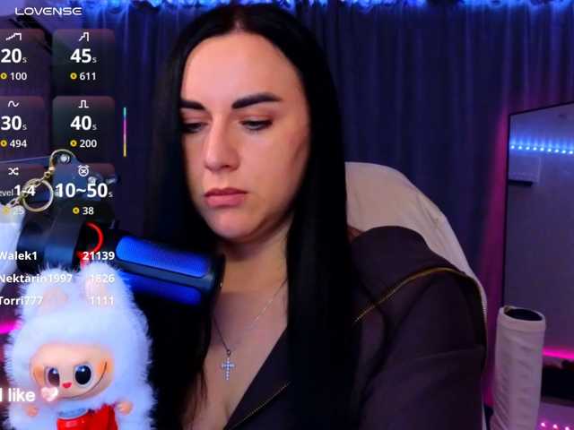 YURIEVNA13 live cam on BongaCams