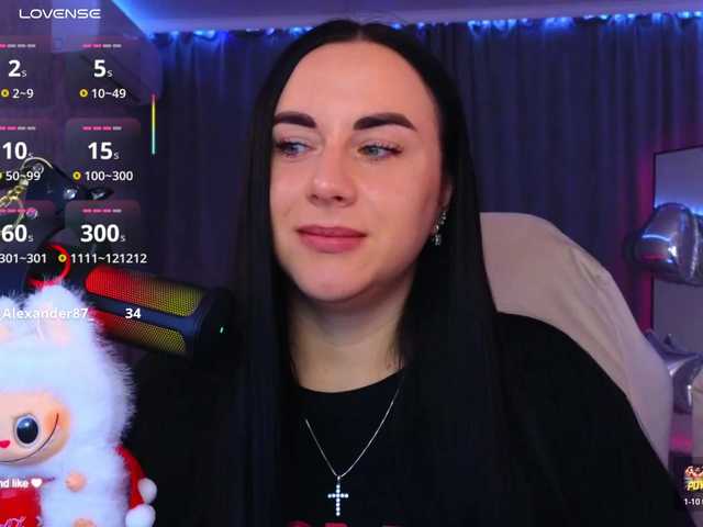 YURIEVNA13 live cam on BongaCams