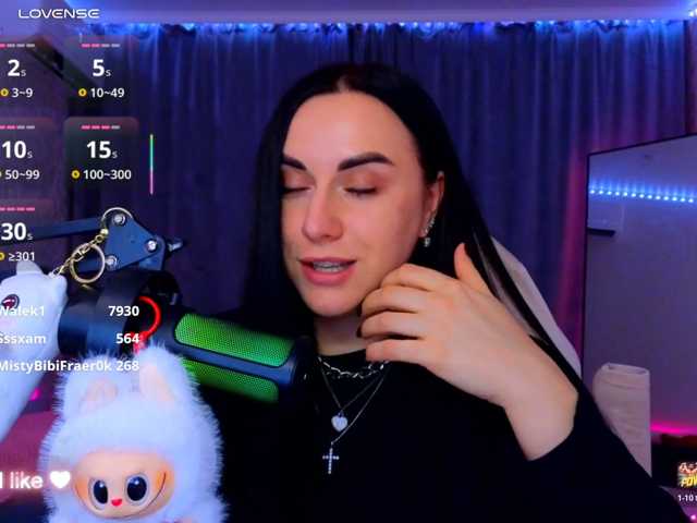 YURIEVNA13 live cam on BongaCams