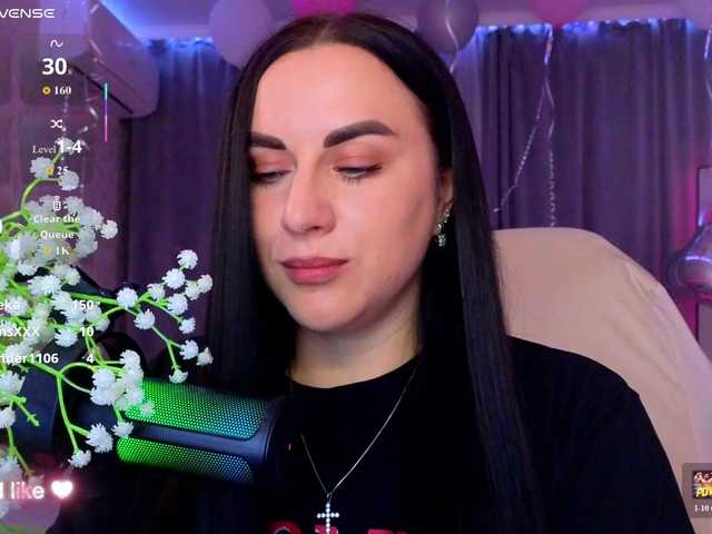 YURIEVNA13 live cam on BongaCams