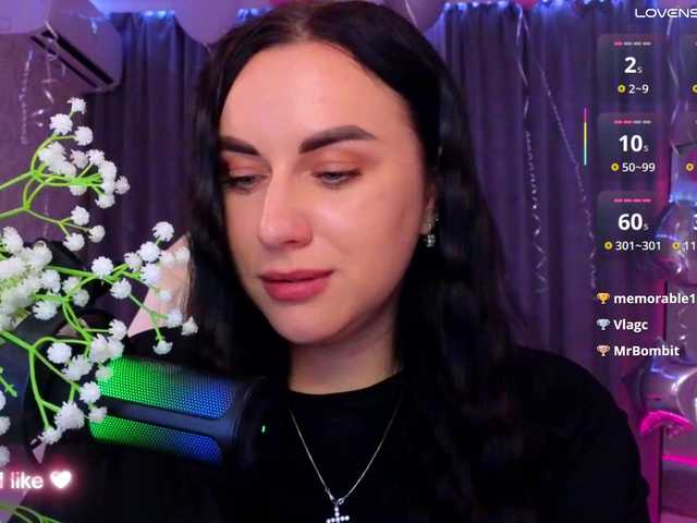 YURIEVNA13 live cam on BongaCams