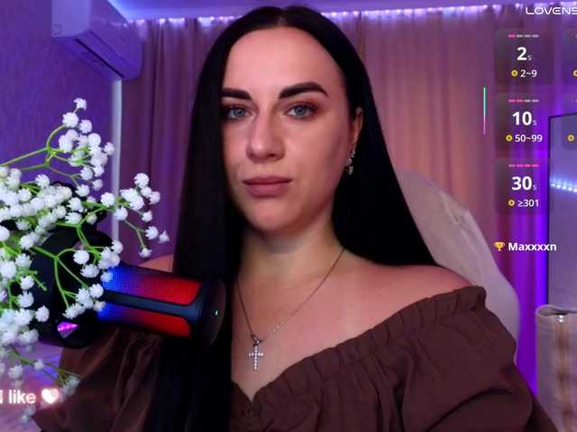 YURIEVNA13 live cam on BongaCams