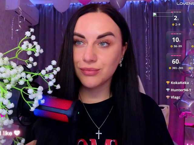 YURIEVNA13 live cam on BongaCams