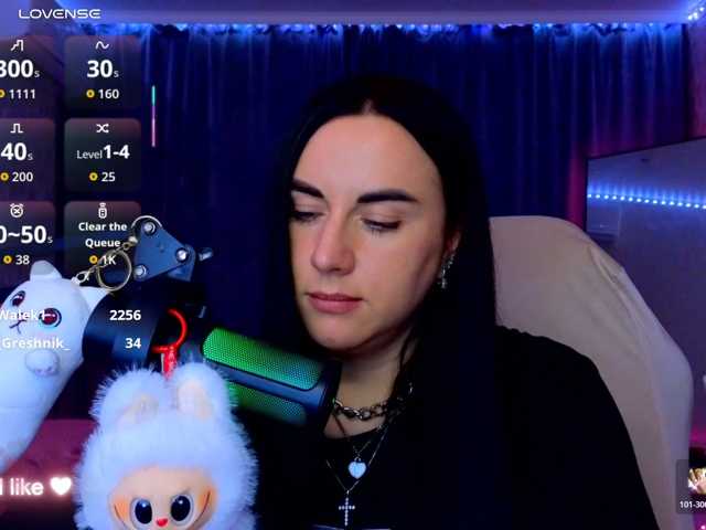 YURIEVNA13, en vivo ahora en BongaCams