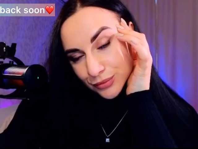 YURIEVNA13 live cam on BongaCams
