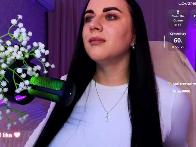YURIEVNA13 live cam on BongaCams