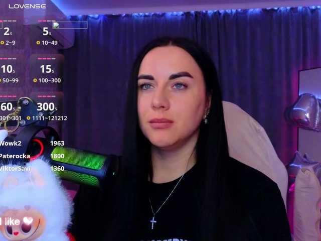 YURIEVNA13 live cam on BongaCams