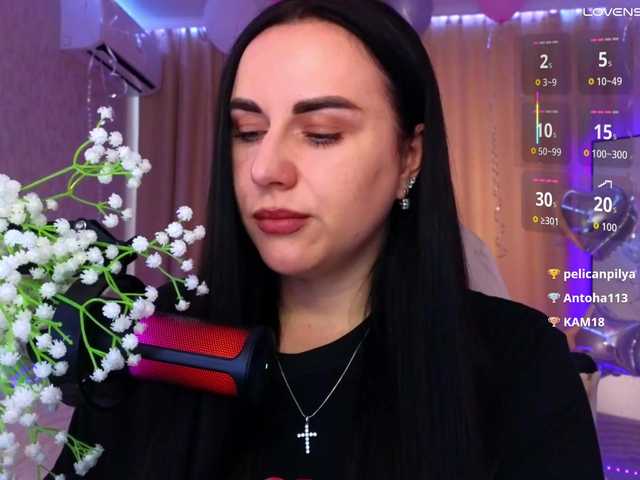 YURIEVNA13 live webcam show