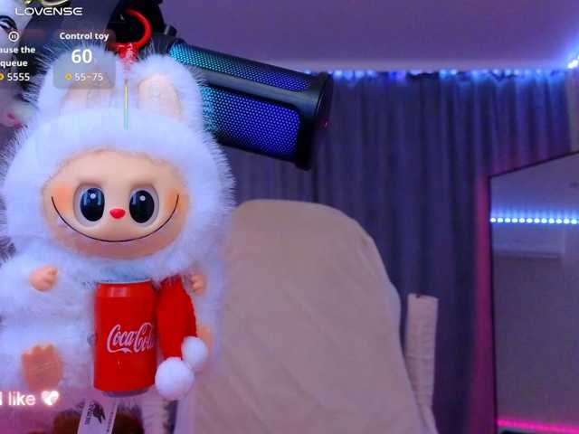 YURIEVNA13 live cam on BongaCams