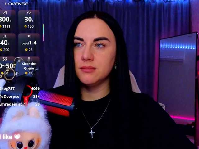 YURIEVNA13 live cam preview