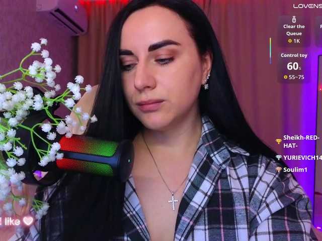 YURIEVNA13 live cam on BongaCams
