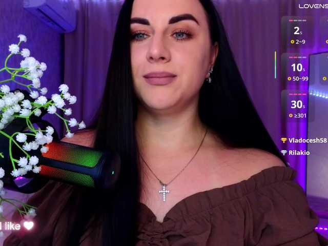 YURIEVNA13 live cam on BongaCams