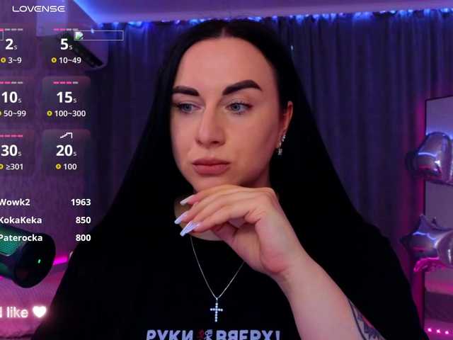 YURIEVNA13 live cam on BongaCams