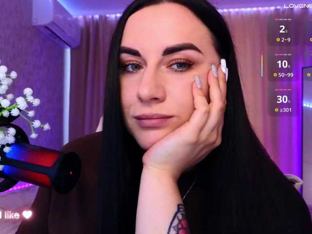 YURIEVNA13 live cam on BongaCams