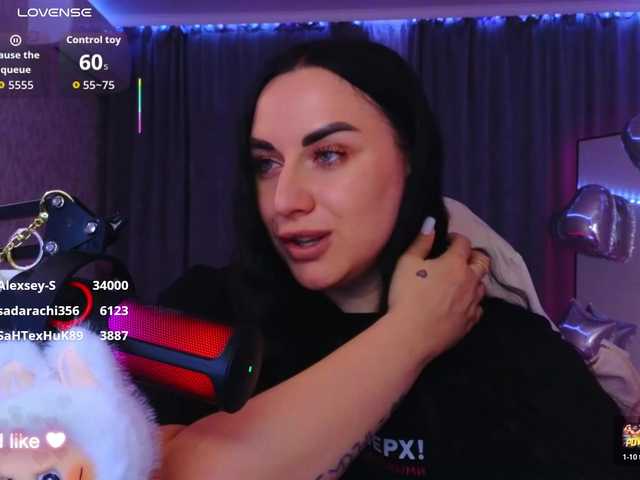 YURIEVNA13 live cam on BongaCams