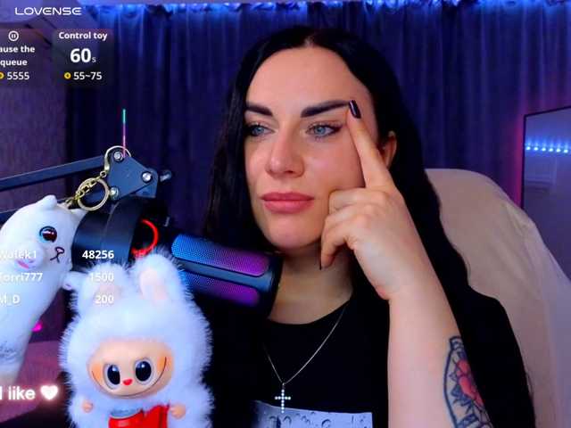 YURIEVNA13 live cam on BongaCams