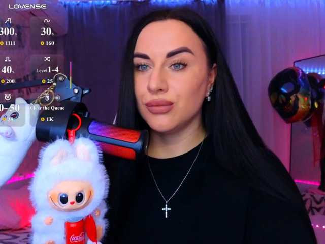 YURIEVNA13 live cam on BongaCams