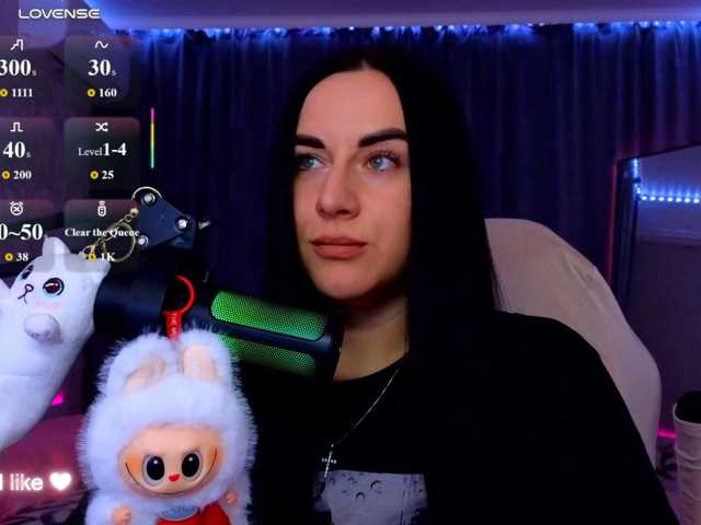 YURIEVNA13 live cam on BongaCams