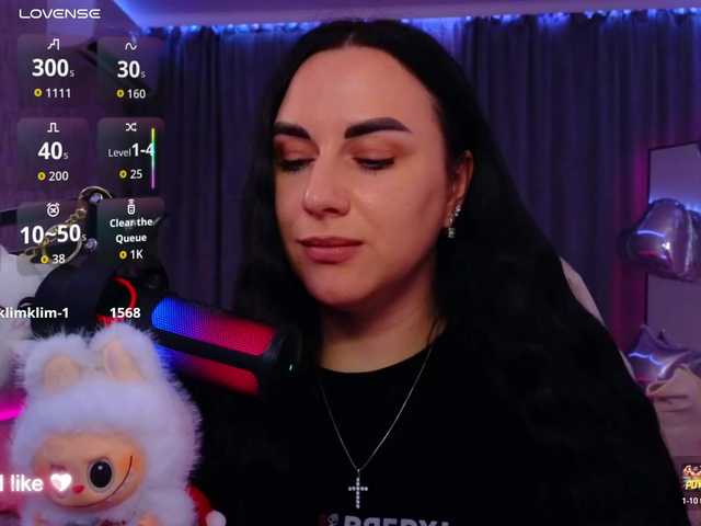 YURIEVNA13 live cam on BongaCams