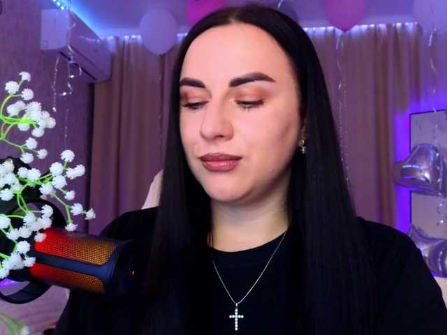 YURIEVNA13 live webcam show