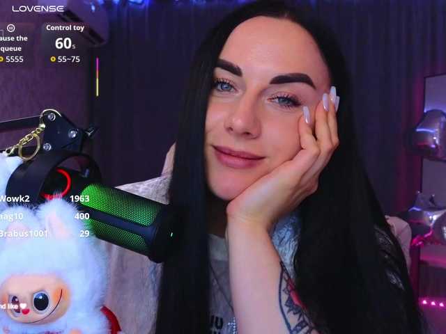 YURIEVNA13 live cam on BongaCams