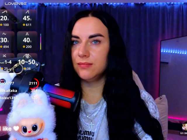 YURIEVNA13 live cam on BongaCams