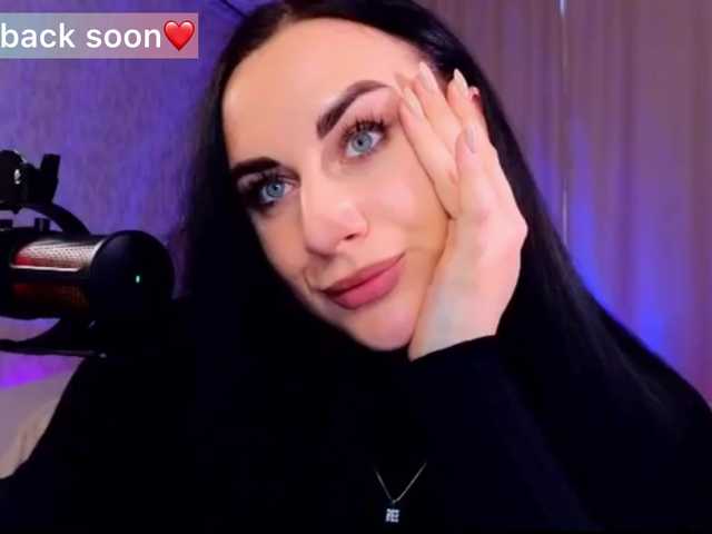 YURIEVNA13 live cam