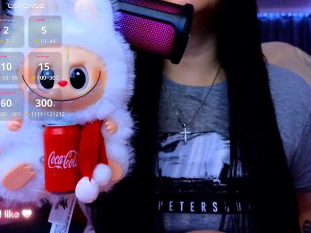 YURIEVNA13 live cam on BongaCams