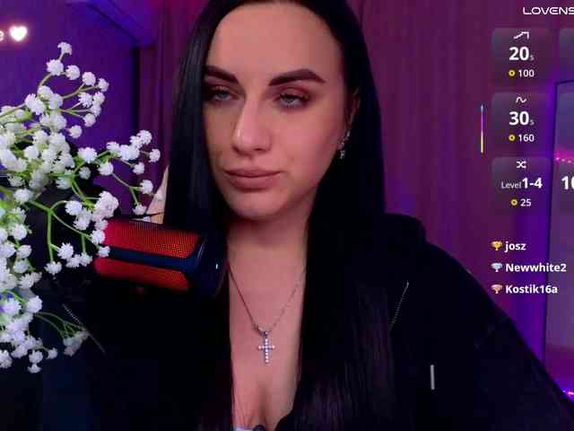YURIEVNA13 webcam