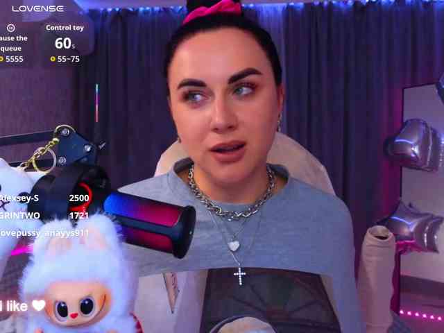 YURIEVNA13 webcam