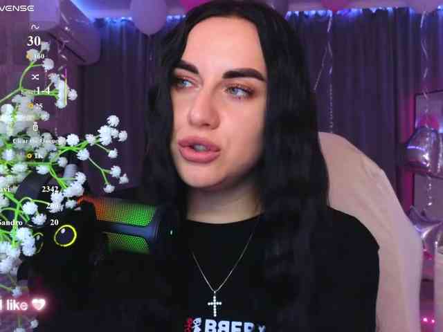 YURIEVNA13 webcam