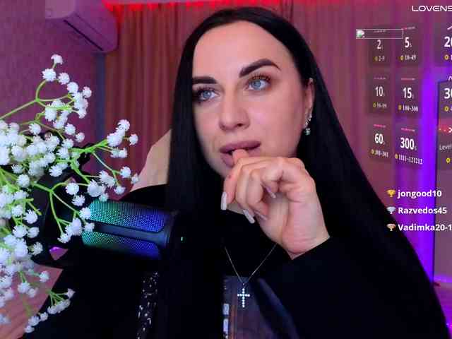 YURIEVNA13 webcam