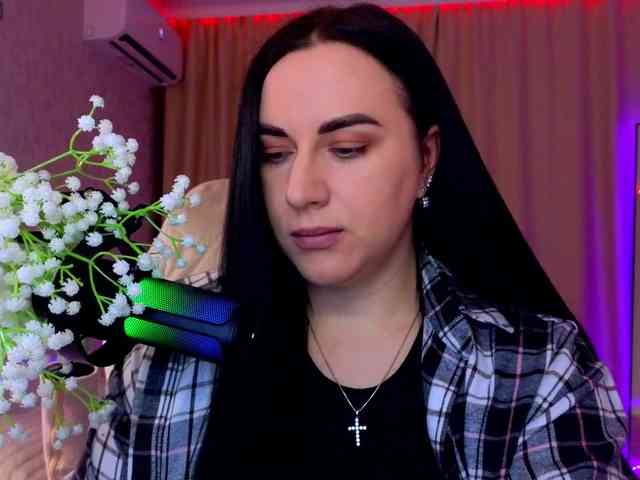 YURIEVNA13 webcam
