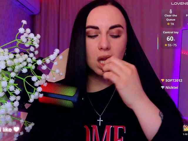 YURIEVNA13 webcam