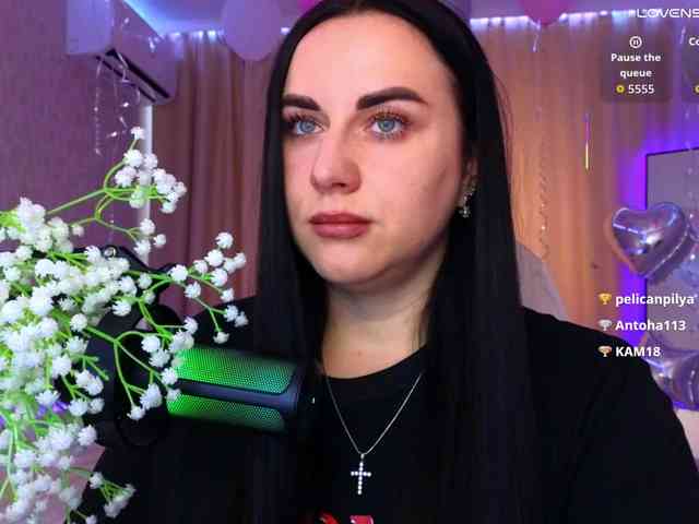 YURIEVNA13 webcam