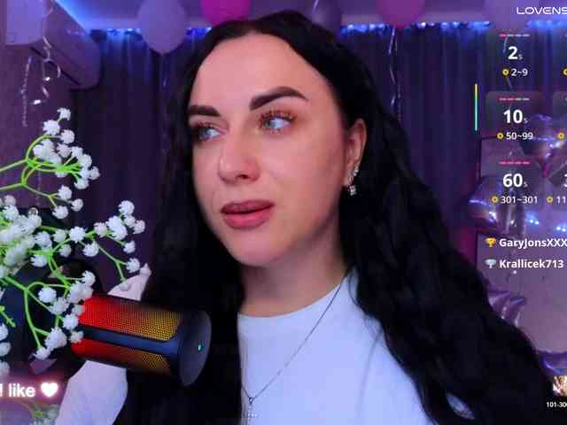 YURIEVNA13 webcam