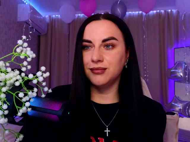 YURIEVNA13 webcam