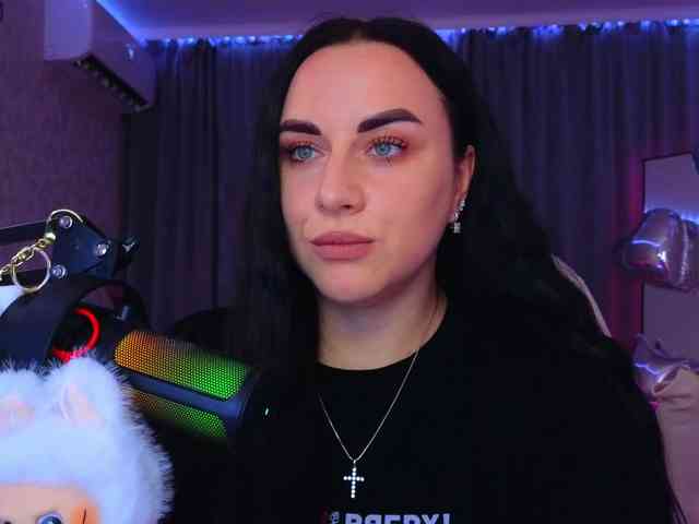 YURIEVNA13 webcam