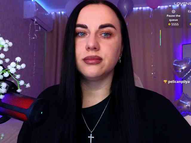 YURIEVNA13 webcam