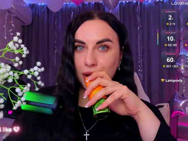 YURIEVNA13 Live Webcam on BongaCams