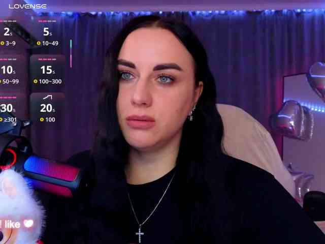YURIEVNA13 webcam