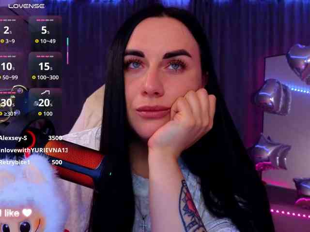 YURIEVNA13 webcam